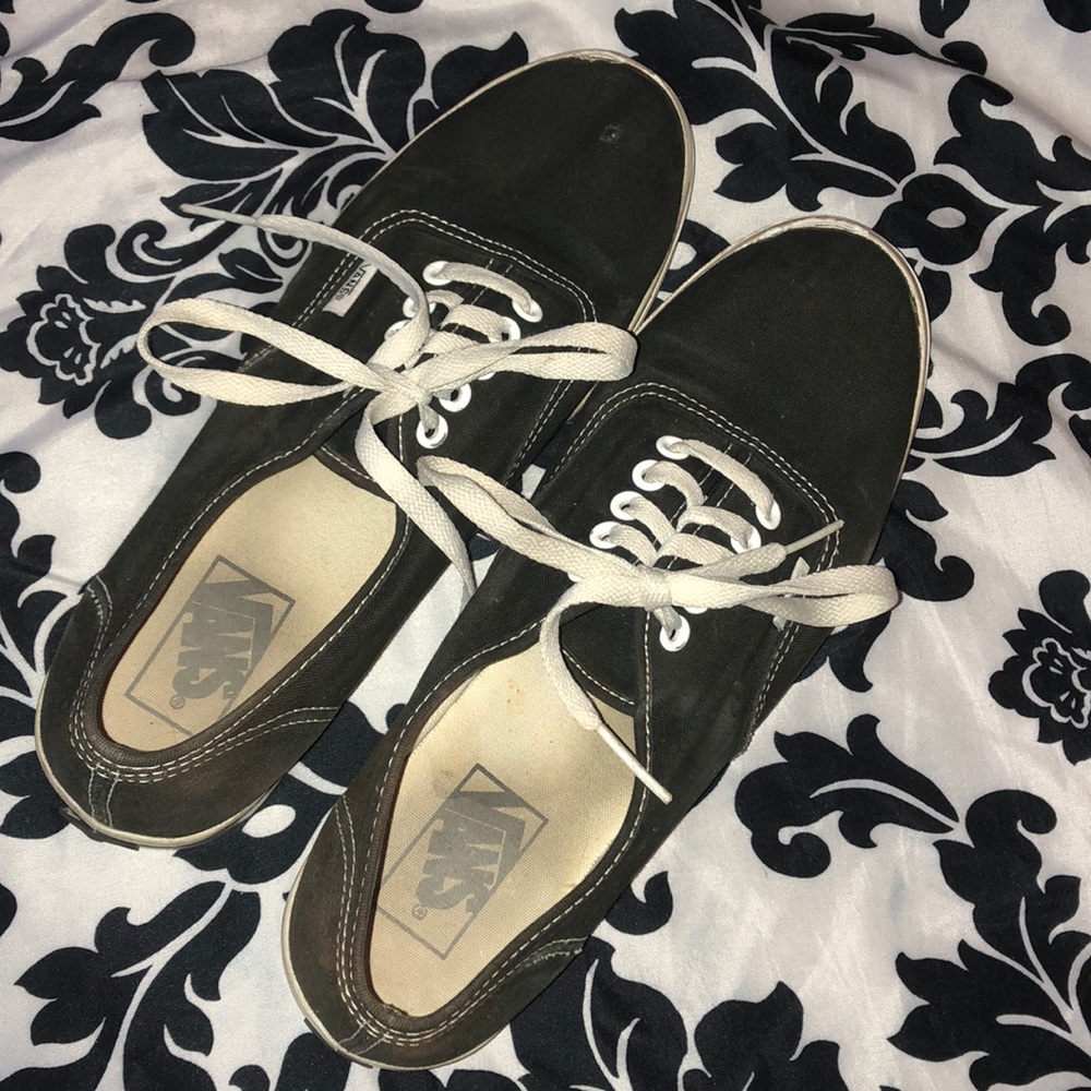 Black Vans